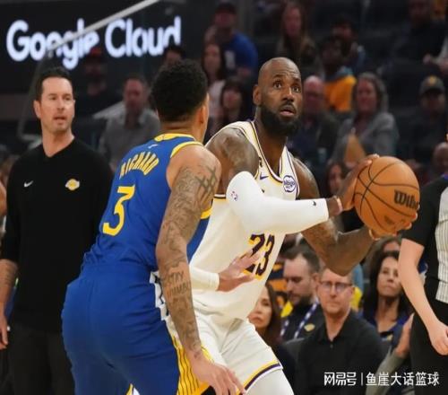 湖人两点进步明显，詹姆斯赛后摊牌！东契奇历史第五，一人被忽视