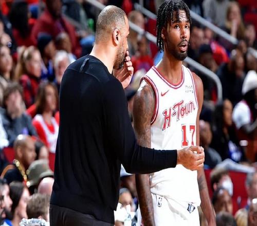 火箭连胜被终结还有六个坏消息！阿门20+11仍是战犯，伊森现原形