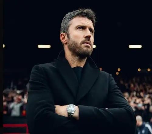 曼联21水晶宫，上半场太软，塞斯科5场4球,卡里克带队8胜2平