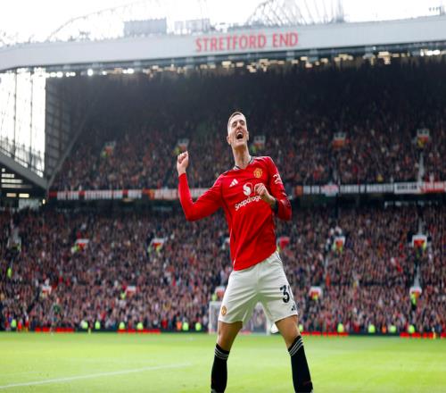 队长传射！7.2亿豪门21逆转7轮6胜+11轮不败赛季首次跻身前三