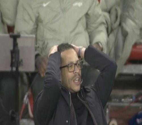 罗塞尼尔：近三场比赛都是同样的故事，我们都处于上风