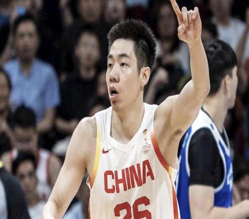 篮协官方：征程尚未结束，队伍将认真总结全力拼接下来的每场硬仗