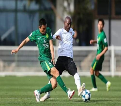 泰山踩雷新外援踢不了90分钟三后卫削弱后腰拿不下辽宁别意外