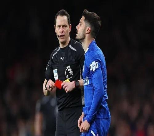 萨顿：内托这次确实辜负了球队，以这种方式被罚下实在太愚蠢