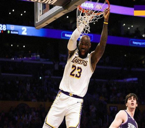 东契奇28+5+9+4记3分创NBA第1神迹，湖人完胜国王！詹姆斯创纪录