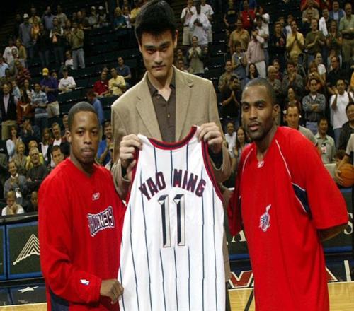 姚明队友回忆往事：被火箭交易有点生气弗朗西斯后来直接崩了