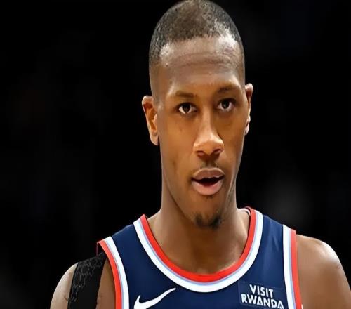 快船两绝配迎蜕变！尼德豪泽统治篮下，邓恩展全面输出！