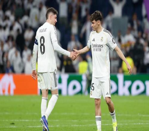 阿斯：阿韦洛亚十分看重皮塔奇与帕拉西奥斯，将着重进行培养