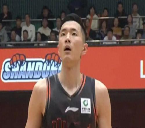 山东男篮神秘强援空降！保密封神+惊喜压哨，全力冲刺广州补赛！