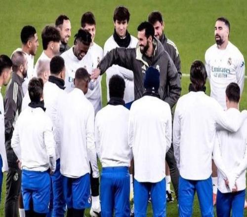 西媒：姆巴佩、卡瓦哈尔、赫伊森等7人对阿韦洛亚不满