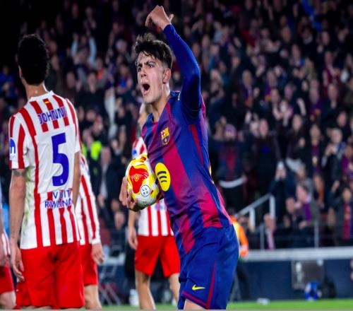 豪门对决30！11.1亿卫冕冠军险造史诗级大逆转悲怆出局无缘决赛