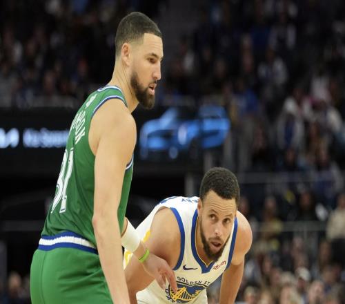 巴克利：库里和克莱毁了NBA，球员都自认是他们而乱投三分