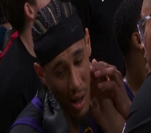 狂赢92分！被胖虎肘歪脖子硬抗，艾妃啊，这才是湖人的中锋