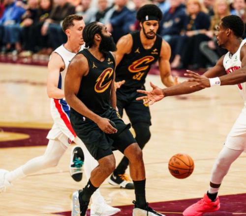 大爆冷！联盟第1惨败残阵骑士，哈登18+7，坎宁安16中4，阿伦伤退