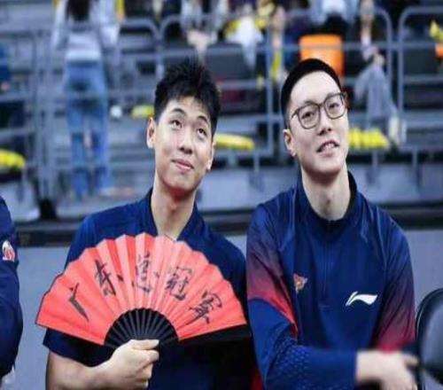 广东队、首钢队多名主力球员受伤，争冠前景希望渺茫