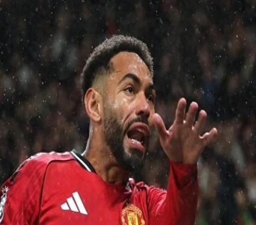 曝曼联夏季引援策略：无视中场隐患，优先补强左翼