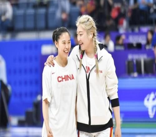 比中国男篮还糟糕女篮后卫线全线崩溃：宫鲁鸣该考虑召回李梦了