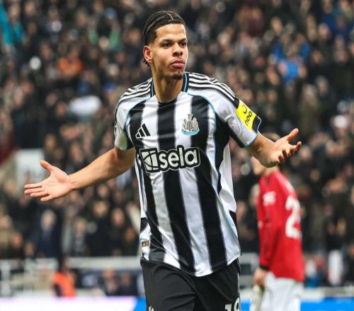 英超最新积分榜：3大强队意外翻车，曼联被绝杀，阿森纳拉开差距