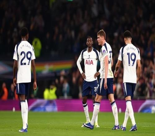 11场不胜濒临降级！热刺惨遭大逆转，新帅嘴硬：这船开得很稳