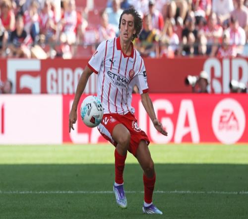 赫罗纳前锋希尔因右膝内侧副韧带部分撕裂，预计伤缺四到六周_西甲直播