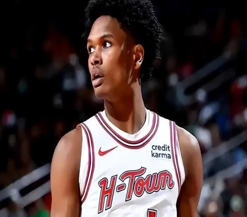 火箭胜开拓者！申京阿门合砍54分，谢泼德关键作用，伊森再迷失！