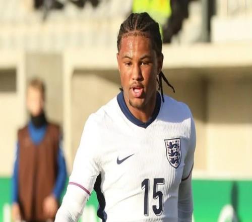 电讯报：阿森纳、曼联和蓝军今夏将争夺富勒姆18岁中卫阿米萨