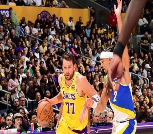 湖人队史第一！东契奇单赛季第10次轰40+5+5超科比