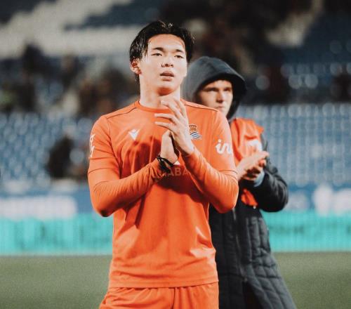 西班牙足协介入，日本球员被当成中国人遭种族歧视，最高禁赛10场