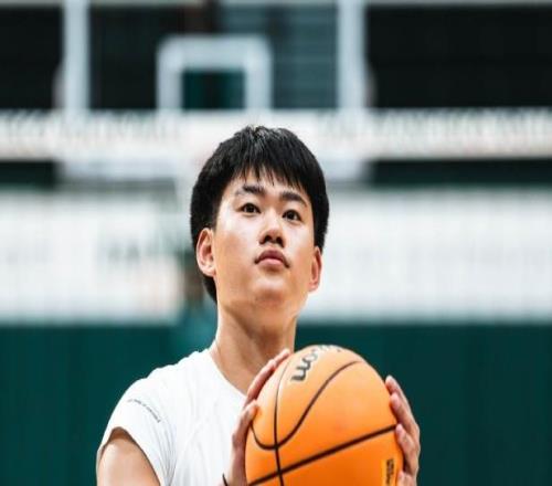 1分惜败无缘疯狂三月王俊杰赵维伦会回到CBA打球吗