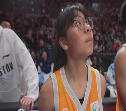 徐杰夺得全明星MVP！但今年最大亮点，是未来之妞