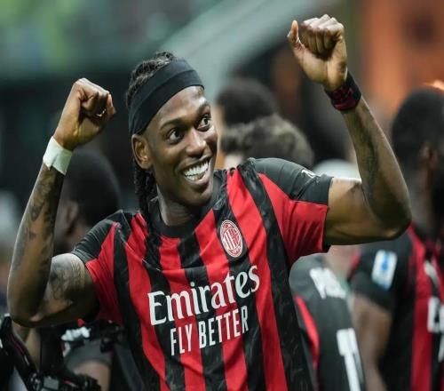 体坛午爆AC米兰本赛季双杀国米，中国女足今与朝鲜争小组头名