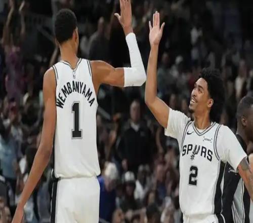 马刺VS火箭前瞻：德州内战，西部第二PK西部第三，文班亚马PK阿杜