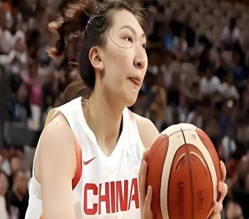 中国女篮8551捷克女篮！球员评分：3人满分，4人优秀，2人及格