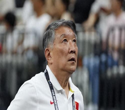 女篮5场热身赛总结：3人将淘汰，2将征服宫鲁鸣，世预赛8主力成型