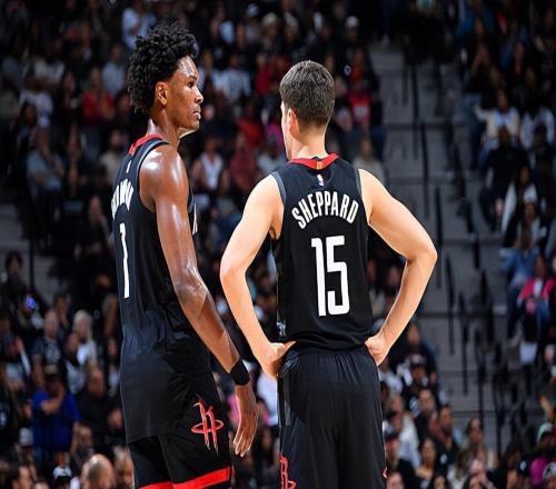 个人表现相当不错，但火箭后场新星对于比赛的影响力非常有限