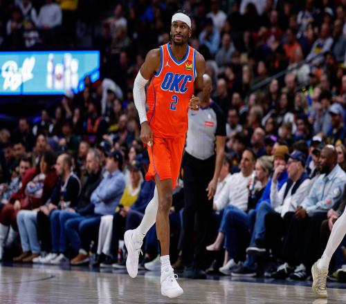 戴格诺特表示亚历山大的心态始终如一，他在比赛中的掌控力令人赞叹_NBA直播