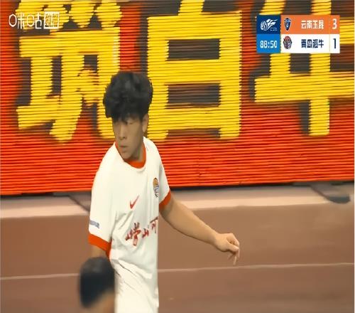 真有排面！亚足联发文祝贺邝兆镭完成中超首秀，赛后成为热搜球员