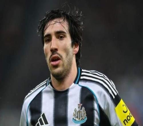 中国足球巨大损失：叶博亚被美职联终身禁赛，大概率牵连中超！