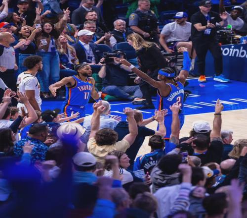 53分1失误！300万的二轮秀！MVP对轰背后，他们又用别针换到别墅