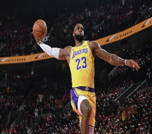 本赛季NBA快攻得分占比榜：詹姆斯26.6%高居榜首，伦纳德第10