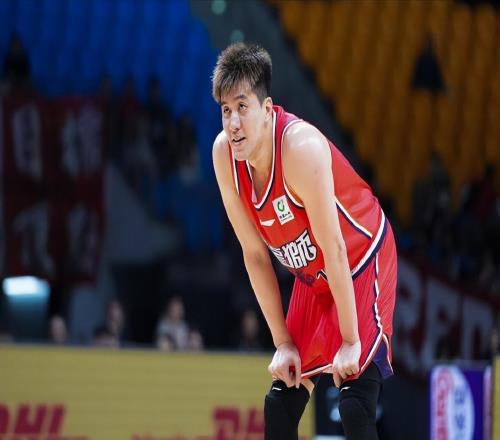 暖心！广州队将承担郭艾伦全部治疗费用，两年顶薪只打了19场比赛