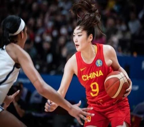 女篮3喜讯：韩旭李月汝回归，宫鲁鸣提拔3人，李梦有望回归冲冠