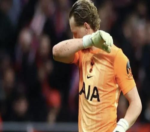 保罗罗宾逊：早早换下金斯基是图多尔为自我保全的自私行为