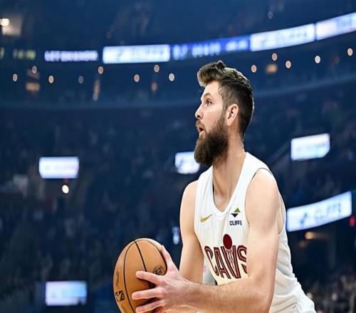 防守能力其实并不差！骑士先发锋线有成为优秀3D球员的潜质