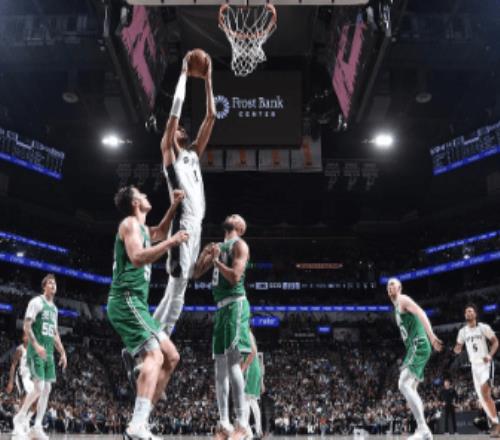 文班39+11马刺擒凯尔特人5连胜塔图姆24+5布朗被逐