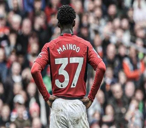 曼联中场补强，找兼容适配B费、梅努的人选，难度太大！