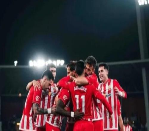 阿尔梅里亚有望直升西甲，C罗晒照加油：伟大的胜利，继续前进