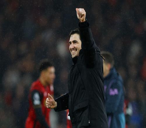 英媒报道：伯恩茅斯选择在国家队休战期间重新考虑主帅续约问题_英超直播