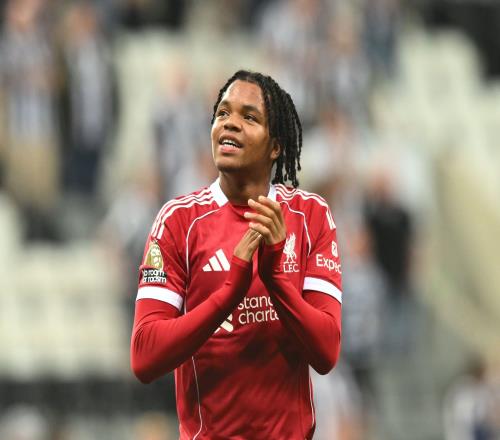 罗伯逊谈恩古莫哈和尼奥尼是特别的球员，希望他们能够长期保持优秀状态_英超直播