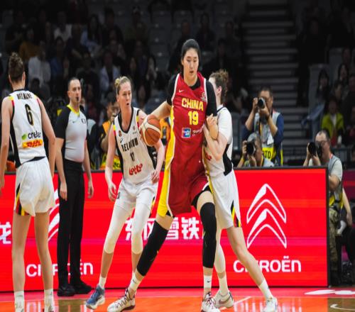 3大内线2人哑火！女篮15分惨败，排名不降反升，出线形势依旧乐观